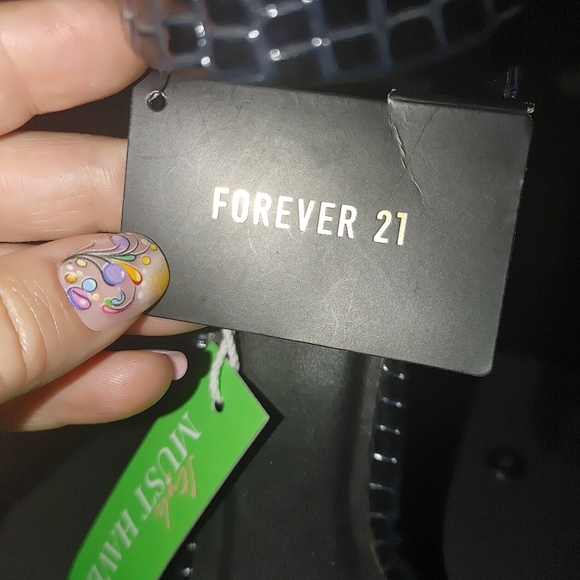 Forever 21 Black Croc-Embossed Strappy Heels, Size 9, NWT - Picture 8 of 8